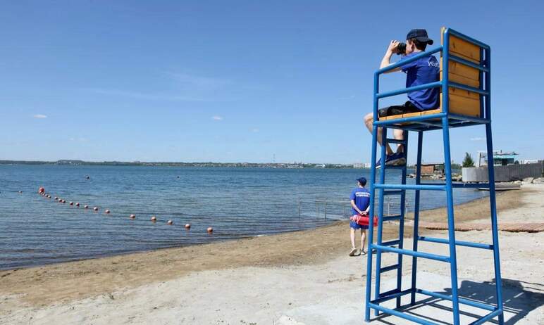 Сегодня, первого июня, в Челябинске официально открылись 18 пляжей, девять из них муниципальные и