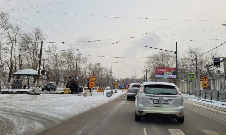 Движение транспорта на улицах 