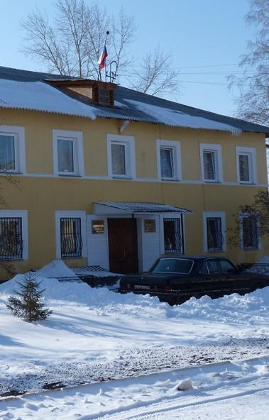Власти Коркинского муниципального района, в состав которого входят три городских поселения (Корки