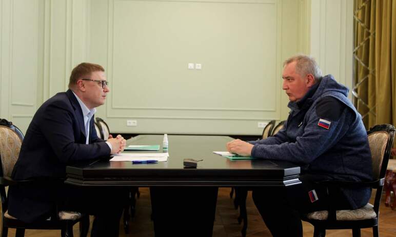 В Челябинскую область прибыл генеральный директор Госкорпорации «Роскосмос» Дмитрий Рогозин. Он п