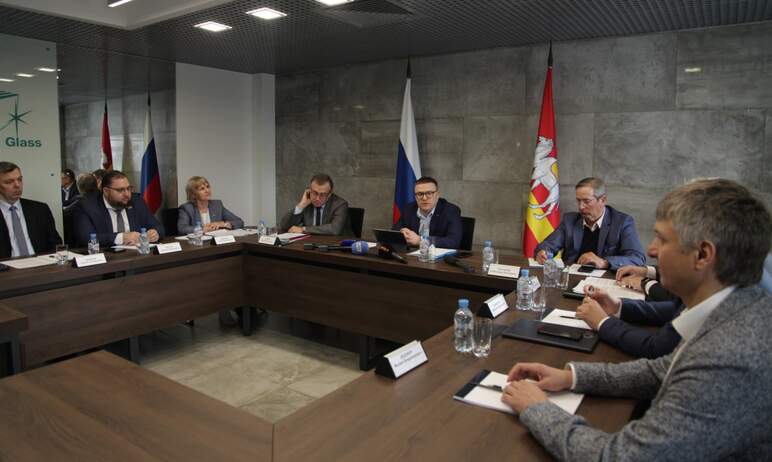Губернатор Челябинской области Алексей Текслер провел совещание по проектам импортозамещения и об