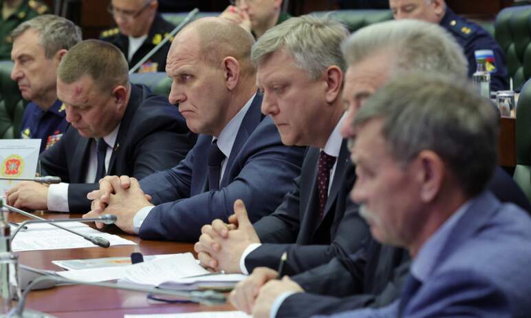 Первое заседание парламентской координационной группы по вопросам СВО на Украине провел руководит