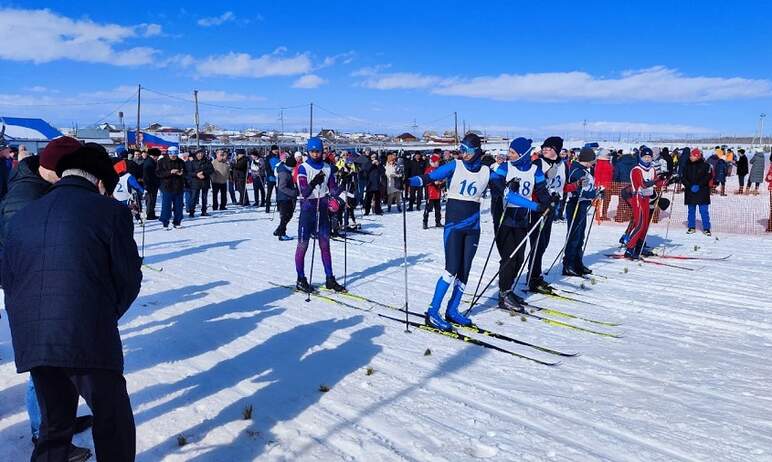 В Уйском районе (Челябинская область) прошла традиционная лыжная гонка «Лыжня Тихонова». В с
