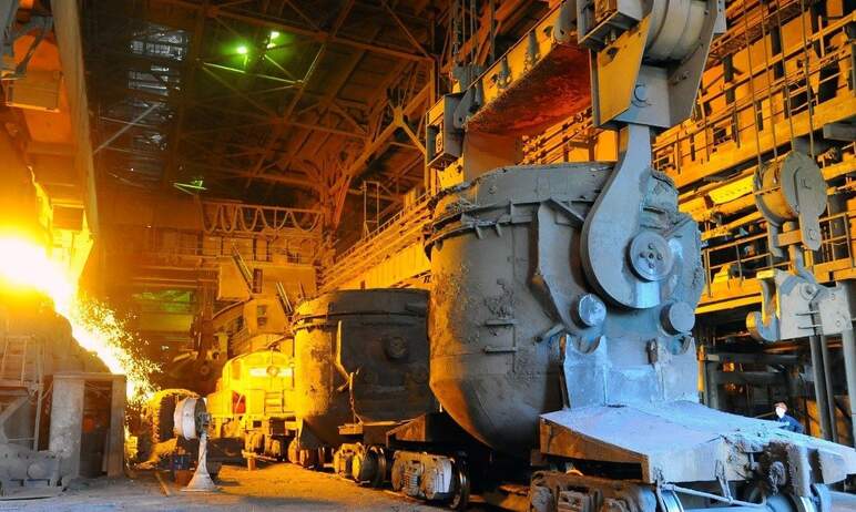 Один из крупнейших в России предприятий полного металлургического цикла – Челябинский металлургич