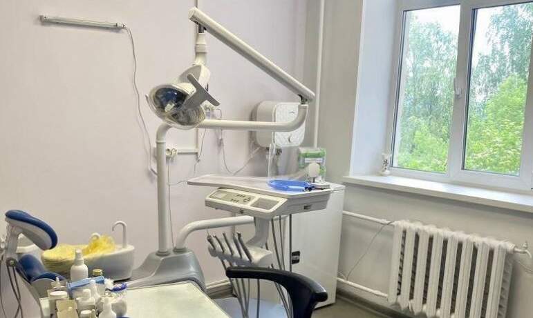 В здании детской поликлиники Юрюзани (Челябинская область) открыт кабинет зубного врача, отремонт