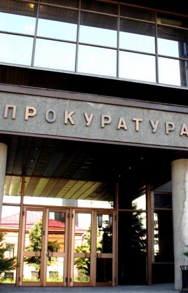 По требованию прокурора суд обязал администрацию Челябинска демонтировать незаконную парковку Мет