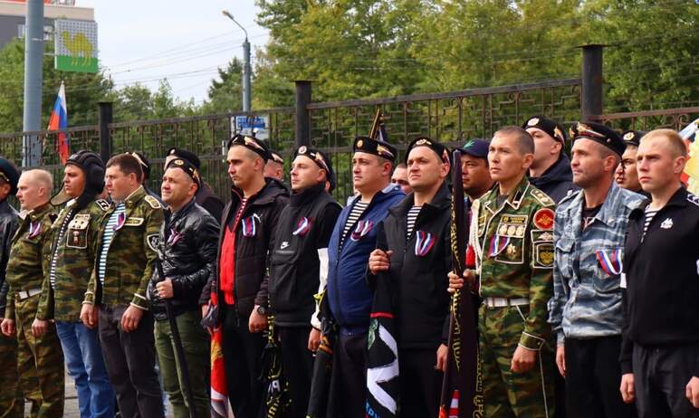 Челябинск сегодня, 11-го сентября, торжественно отметил славный праздник - День танкиста.

