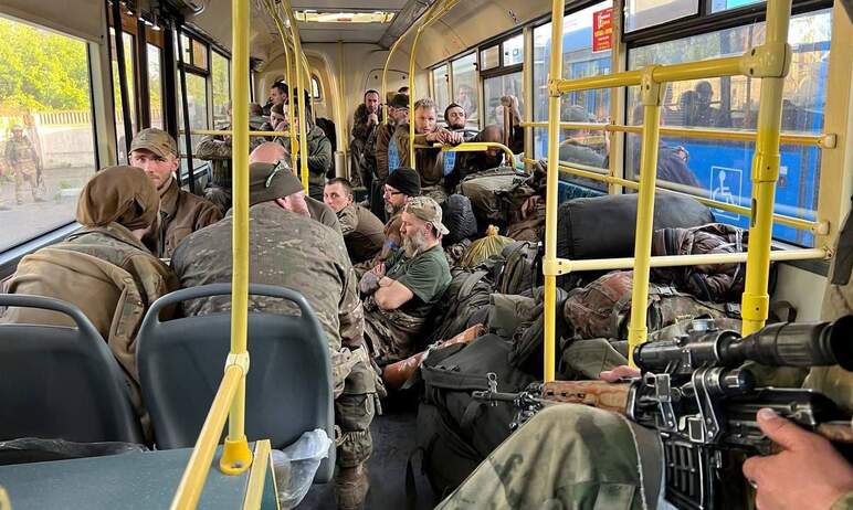 Судьбу сдавшихся из «Азовстали» в Мариуполе (Донецкая Народная республика) боевиков решит суд.