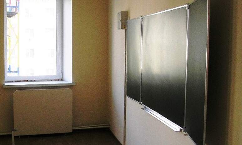 В Челябинской области продолжает расти число классов в школах и групп в детских садах, изолирован