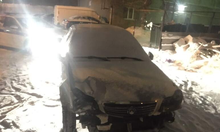 В Магнитогорске (Челябинская область) водитель в вечернее время совершил столкновение с пятью авт
