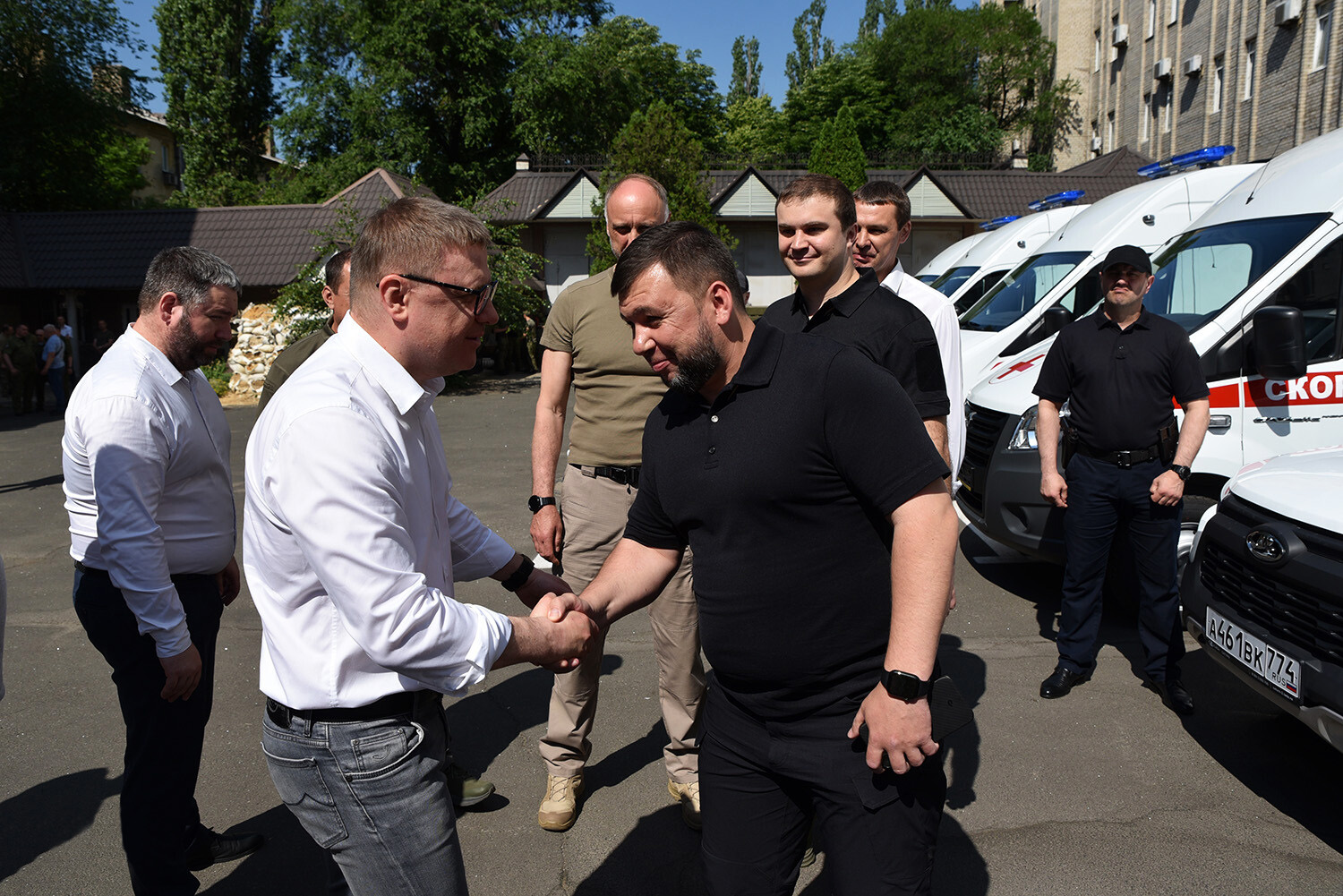 Челябинская область откроет стекольное производство в ДНР | 14.06.2022 |  Челябинск - БезФормата