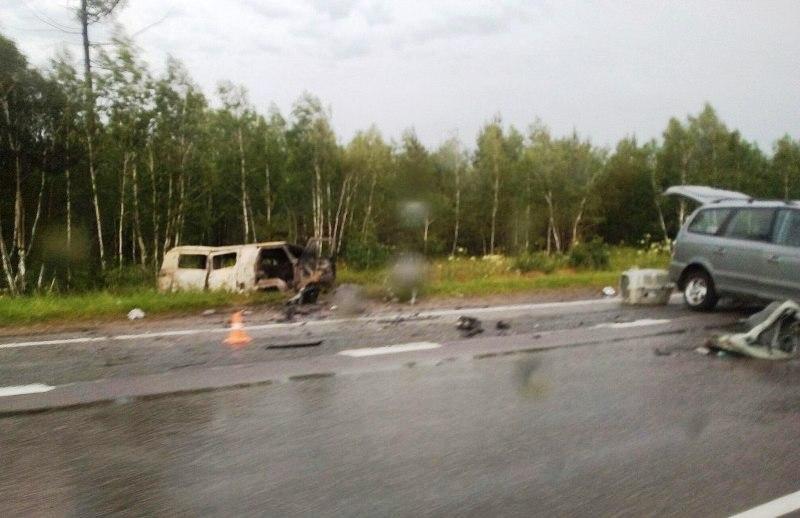 Фото Новое ДТП со скорой в Челябинской области – двое пострадавших отправлены в больницу Пласта
