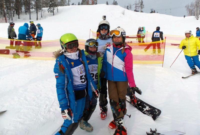 Фото В «Солнечной долине» состоялись Всероссийские детские соревнования по сноуборду