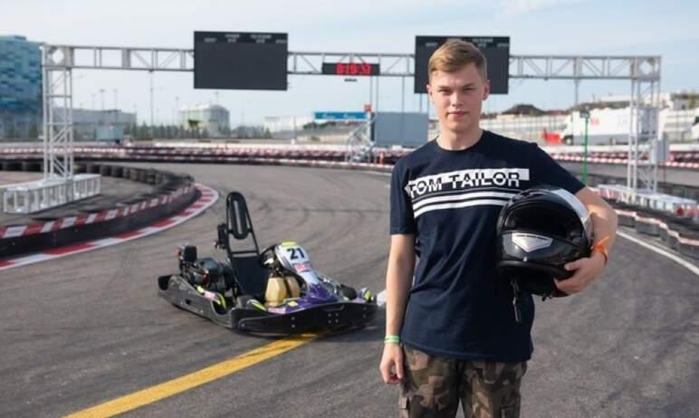 Фото Вице-премьер исполнил мечту южноуральца Алексея Смородова побывать на «Формуле-1»