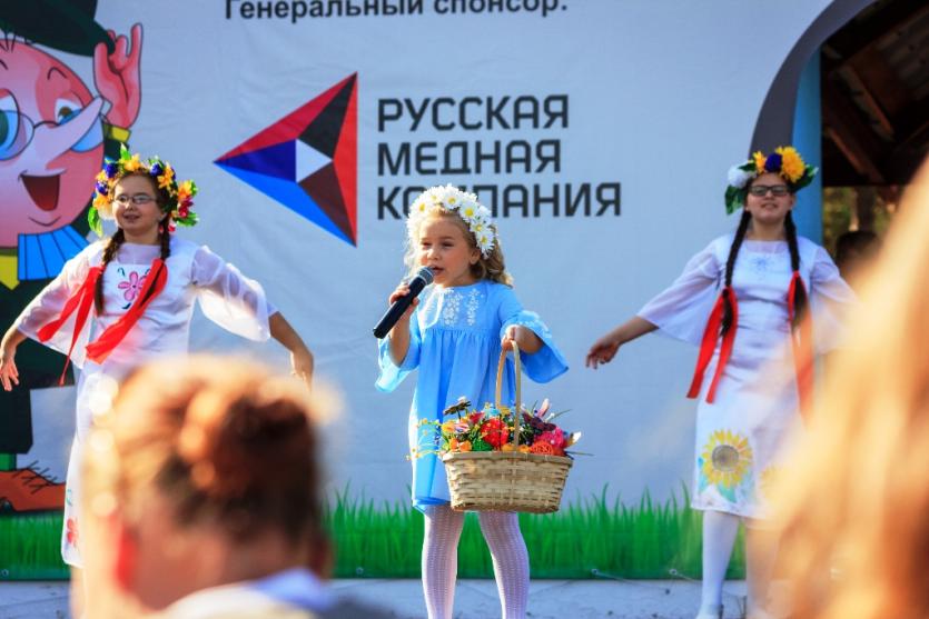 Фото РМК поддержала активную и творческую молодежь Южного Урала