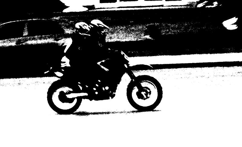 Фото В Агаповском районе бесправный  мотоциклист угробил пассажирку и скрылся
