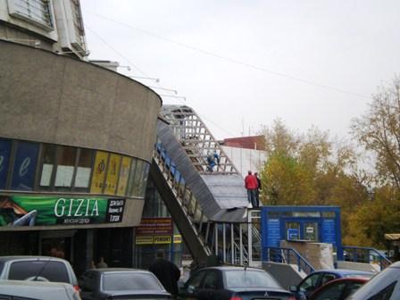 Фото В Челябинске питерский эскалатор заменили на екатеринбургский