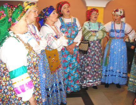 Фото В Екатеринбурге на Российском фестивале единства народов встретились фольклористы со всей России