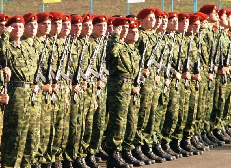 Фото Офицеры воинских частей Челябинского гарнизона ВВ МВД РФ совершенствуют практические навыки