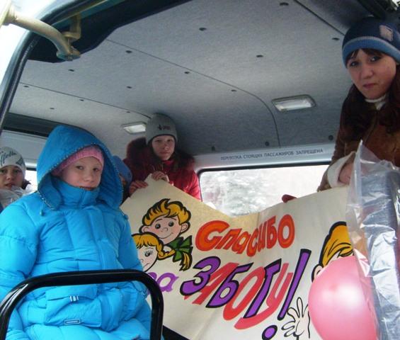 Фото Челябинские дети получили на Новый год новые автобусы
