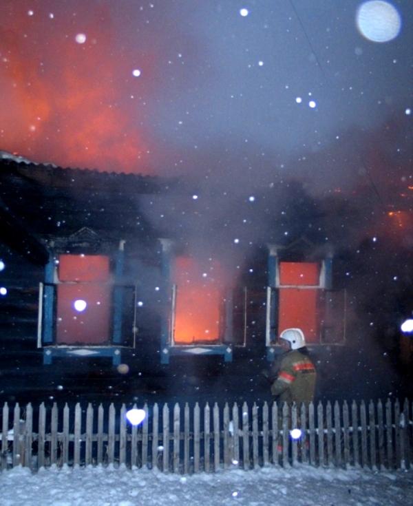 Фото В Челябинской области сгорели пять человек, в том числе - ребенок