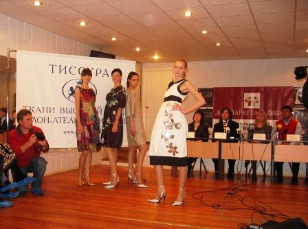 Фото «Платье города 2008» в Челябинске будет ярким и запоминающимся