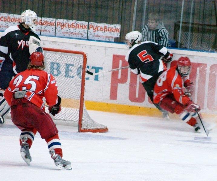 Фото Челябинская школа хоккея подтвердила звание лучшей в России