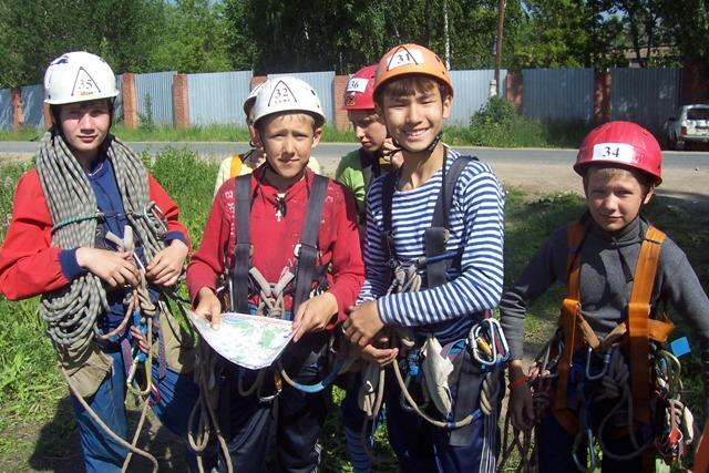 Фото В Челябинской области проходит финал соревнований «Зарница – Школа безопасности - 2008»