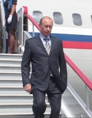 Фото Владимир Путин прибыл в Магнитогорск