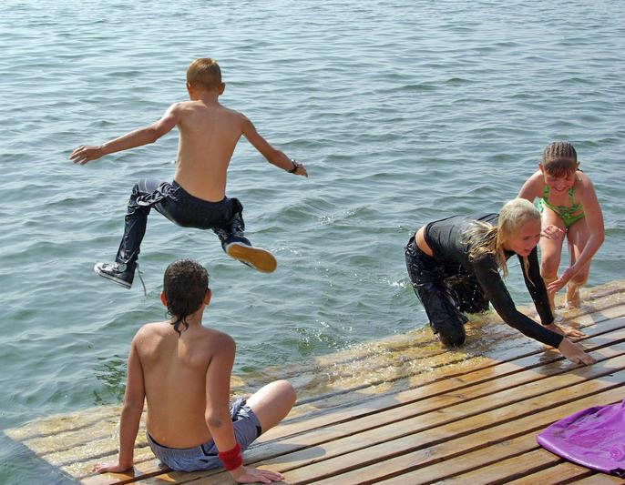 Фото В Карабаше на Богородском пруду утонул мальчик