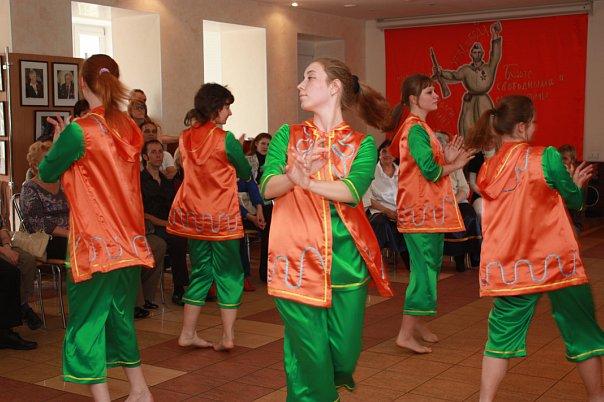 Фото «Душа танца» и «Ритмы пустыни» поделились с челябинскими зрителями теплом танцев Израиля