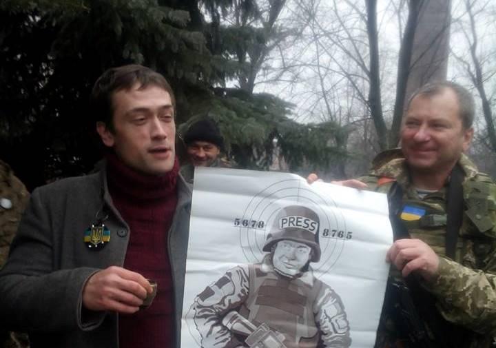 Фото Украинский националист актер Анатолий Пашинин возвращается в Россию, пока в виде театральных афиш