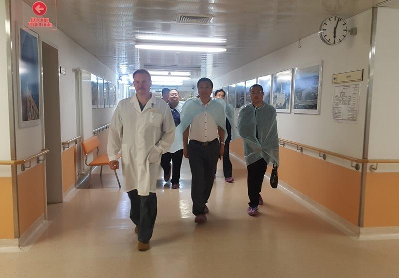 Фото Китайские гости в восхищении: жители Поднебесной познакомились с работой челябинского кардиоцентра