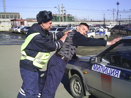 Фото Челябинский полицейский задержан за попытку сбыта большой партии героина