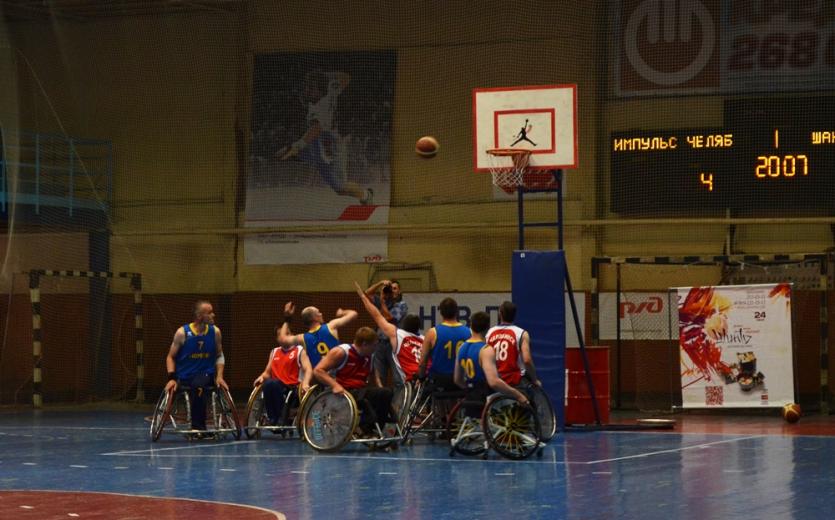 Фото В Челябинске проходит открытый турнир по баскетболу на колясках