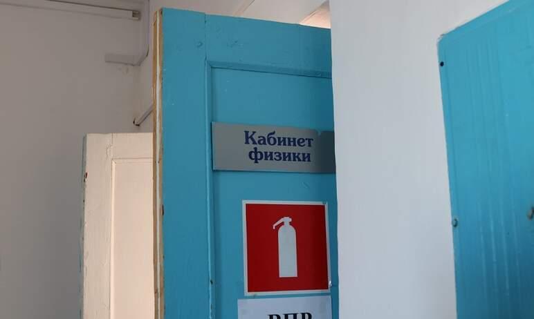 Фото «Единая Россия» проконтролировала начало капремонта школ в Уйском районе