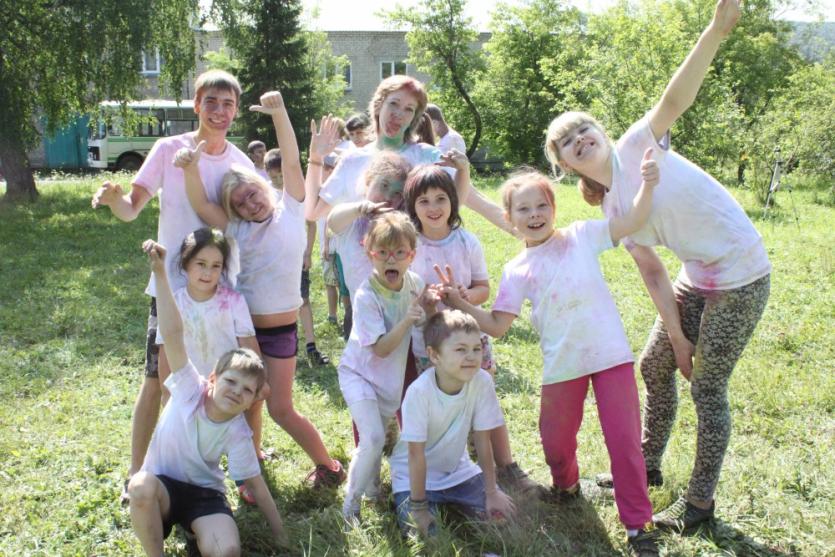 Фото В загородном лагере Челябинской области прошла уникальная смена для детей, победивших рак
