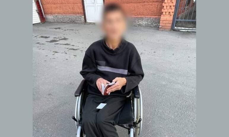 Фото  В Аргаяшском районе инвалид на коляске ограбил двух женщин и убежал