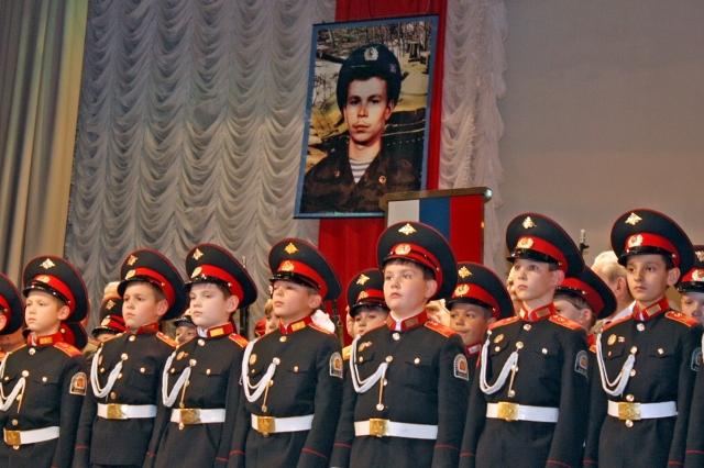Фото В Челябинске прошел вечер памяти Героя Российской Федерации Евгения Родионова