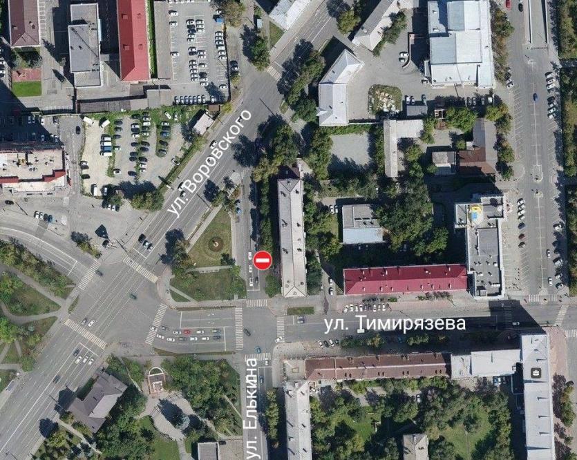 Фото Участок улицы Елькина в Челябинске закрыли для транспорта
