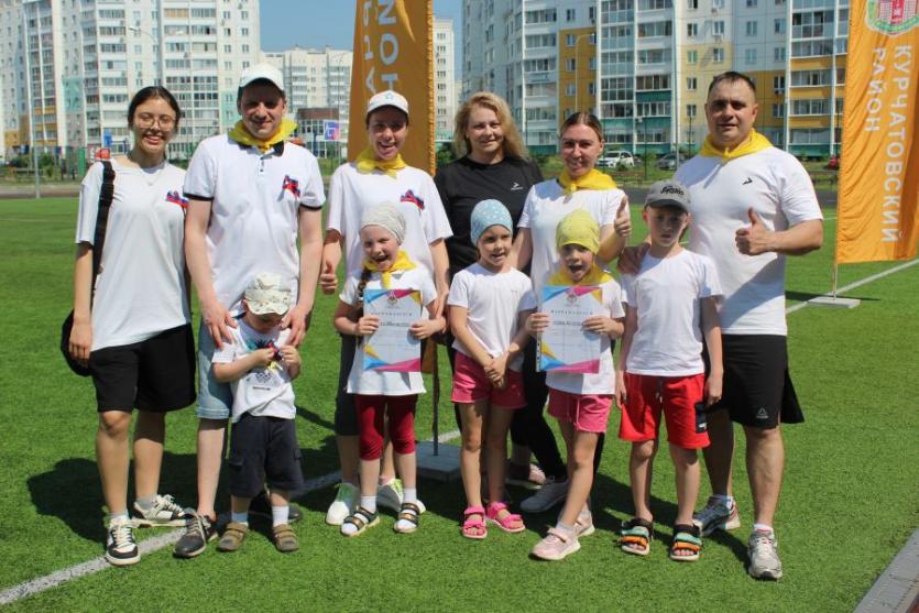 Фото В Курчатовском районе прошёл семейный праздник спорта 