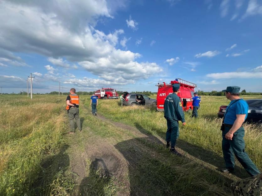 Фото Полицейские подключились к поискам 14-летнего мальчика из Еткульского района