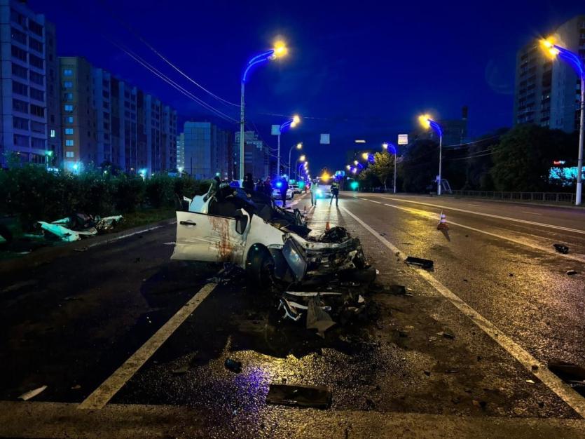Фото В массовой аварии в Магнитогорске погибли водитель и пассажир