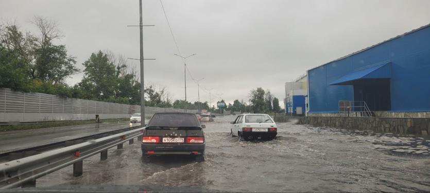 Фото В Челябинской области второго августа - сильные дожди, грозы, град, порывистый ветер