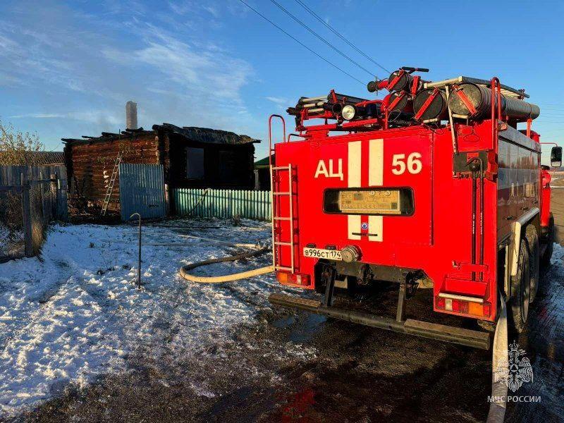 Фото В деревне Аргаяшского района на пожаре погибла престарелая женщина