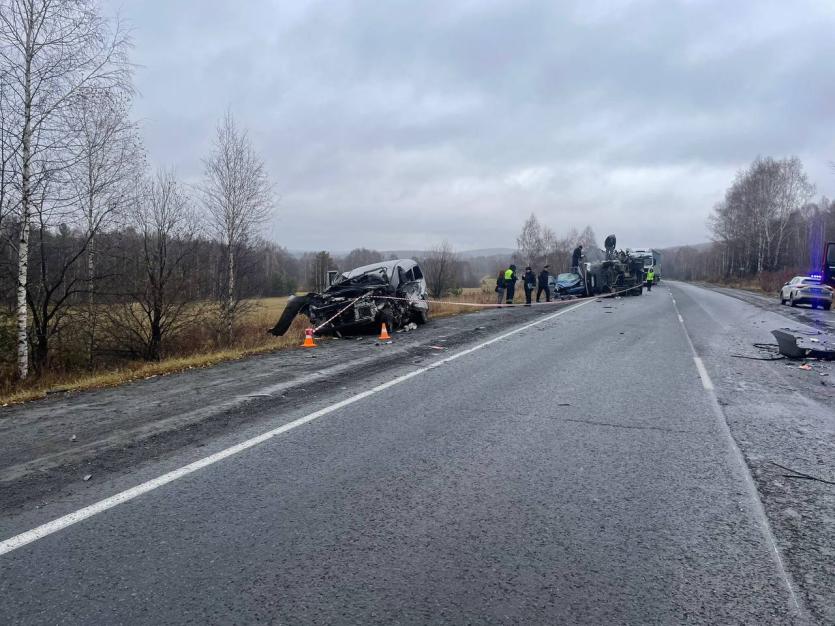 Фото В Саткинском районе произошло массовое ДТП с тремя пострадавшими