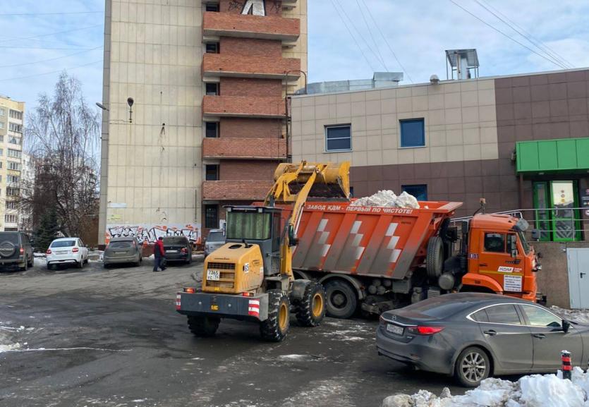 Фото Власти Челябинска готовят город к наступлению Скандинавского циклона