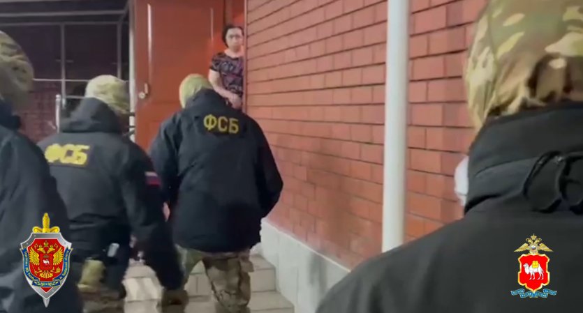 Фото В Троицком районе силовики провели проверки среди склонных к нарушениям закона цыган