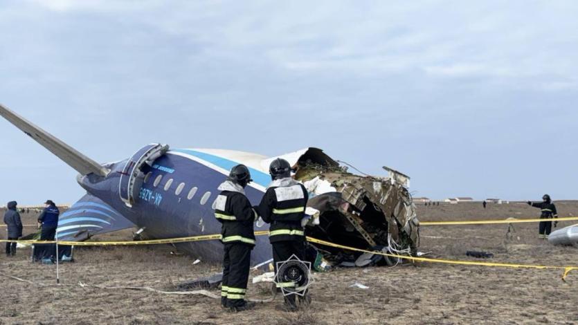 Фото Список пассажиров и экипажа разбившегося в Казахстане самолета AZAL (ФОТО)
