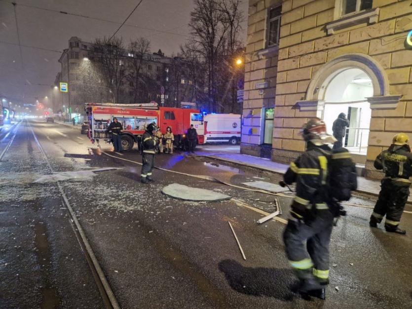 Фото В отделении банка в Санкт-Петербурге взорвали банкоматы (ФОТО и ВИДЕО)